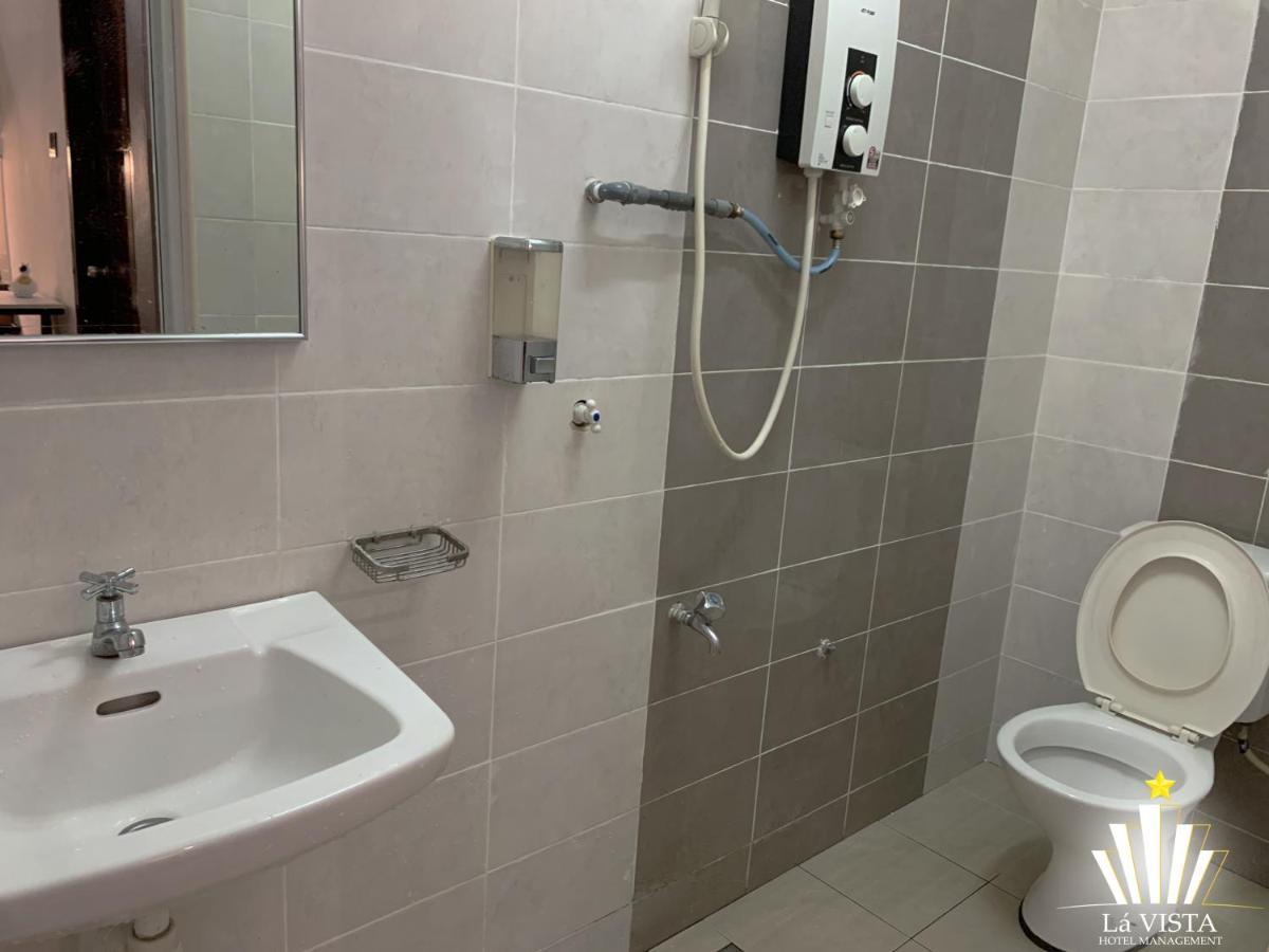 Malim Melaka Homestay エクステリア 写真